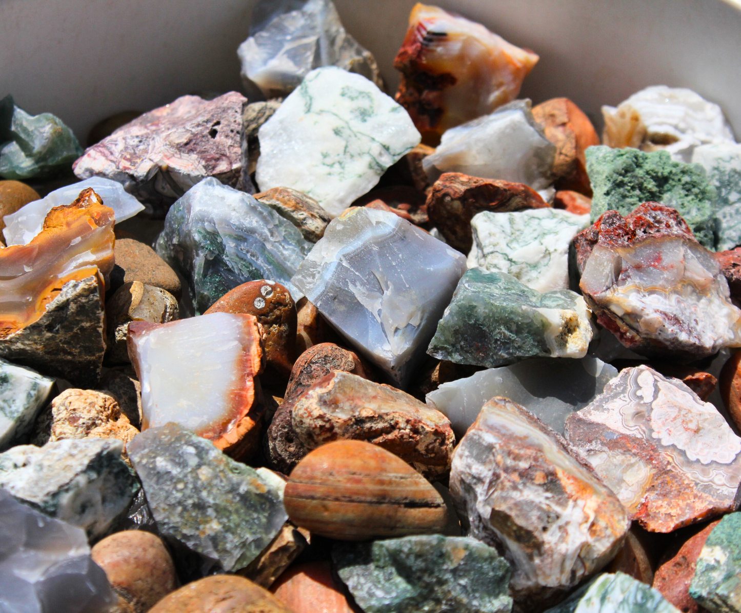 Agate Mix | Tumbling Rough Rocks from Mexico, Brazil, South Africa, India | Raw Crystals
