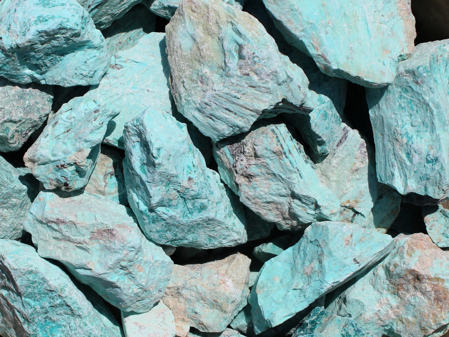 Turquoise "A" Grade | Rough Rocks from Peru | Raw Crystals for Lapidary and Jewelry