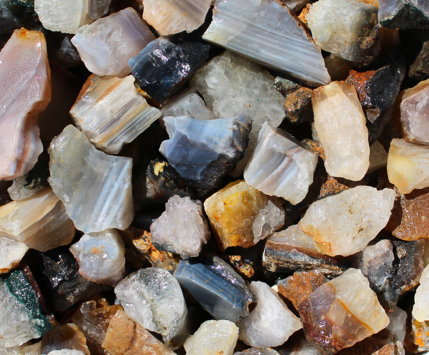 Natural Quartz and Chalcedony | Tumbling Rough