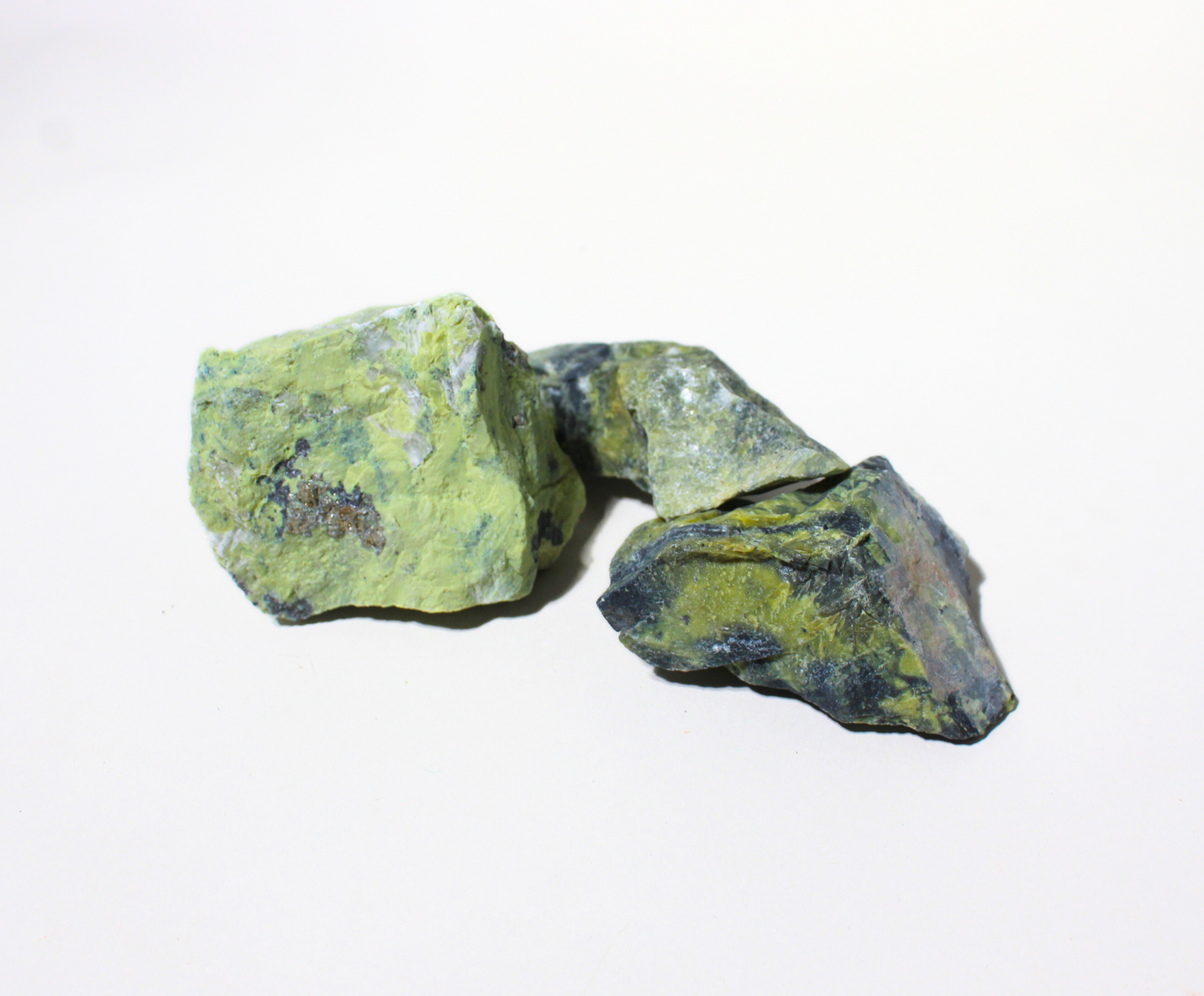 Serpentine | Tumbling Rough